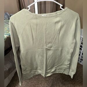 Basic Milano Size Medium Sweater